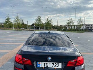 BMW 5 Series foto 4