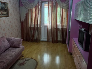 2-комн. кв., 52 м², 2/5 эт.