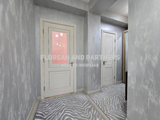 Apartament cu 2 camere, 67 m², Centru, Chișinău foto 18