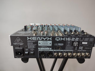 Behringer Xenyx QX1622USB