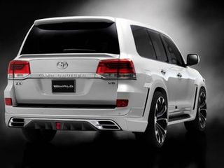 Toyota тюнинг, спойлер, накладки на пороги, накладка на бампер, фары, тюнинг тойота стопы, оптика foto 8