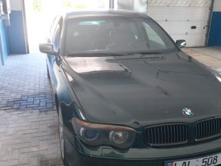 BMW 7 Series foto 3