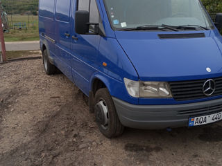 Mercedes Sprinter 412 foto 1