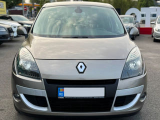 Renault Scenic foto 2