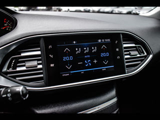 Peugeot 308 foto 13