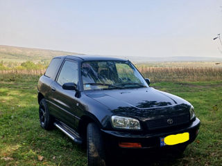 Toyota Rav 4 foto 4