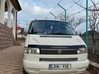 Volkswagen T4 foto 4