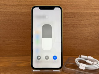 iPhone 11 128 GB foto 6