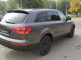 Audi Q7 foto 7