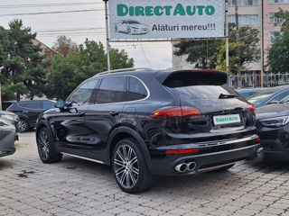 Porsche Cayenne foto 6