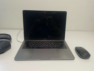 MacBook Pro 13 foto 1