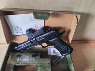 Replica airsoft pistol Race Gun CO2 GBB Elite Force foto 2