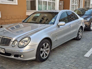 Mercedes E-Class foto 10