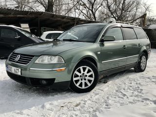 Volkswagen Passat foto 4