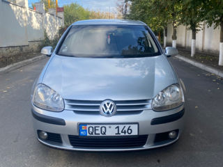 Volkswagen Golf foto 2