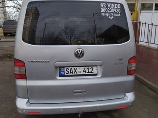 Volkswagen Caravelle foto 2