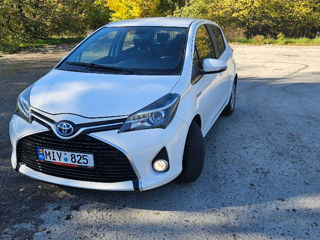 Toyota Yaris foto 2