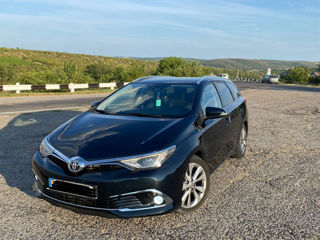 Toyota Auris foto 2