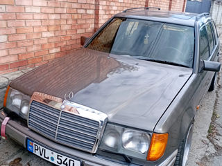 Mercedes Series (W124) foto 1