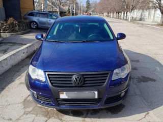 Volkswagen Passat foto 2