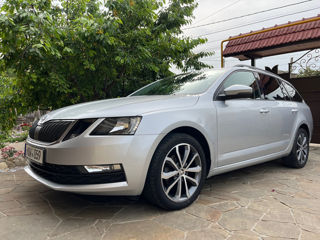 Skoda Octavia foto 8