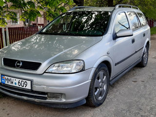 Opel Astra foto 1