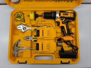 Новый ударный шуруповёрт DeWalt 24v/6ah с большим набором инструментов foto 2