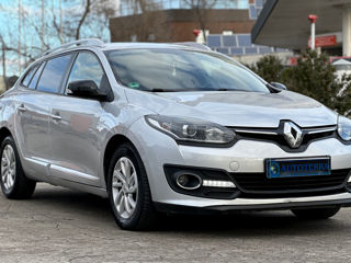 Renault Megane foto 1