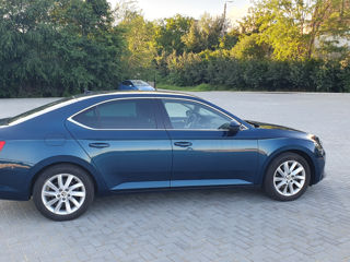 Skoda Superb foto 5