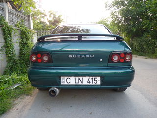 Subaru Impreza foto 4