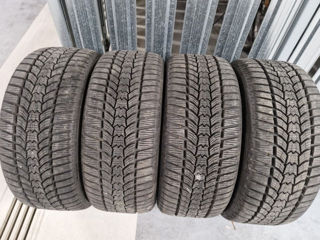 215 60 r16  Dunlop