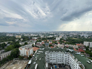 Apartament cu 3 camere, 140 m², Râșcani, Chișinău