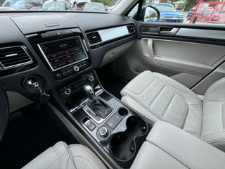 Volkswagen Touareg foto 15