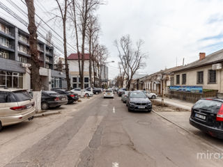 Se dă în chirie spațiu comercial pe str. Vlaicu Pârcalab, Centru, Chișinău foto 8