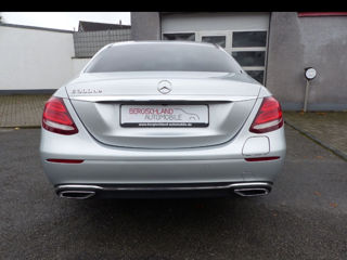 Mercedes E-Class foto 5