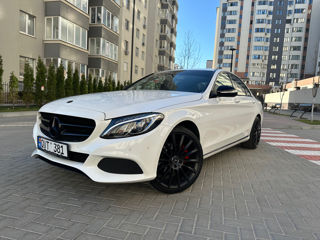 Mercedes C-Class