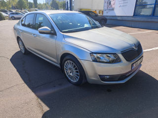 Skoda Octavia foto 1