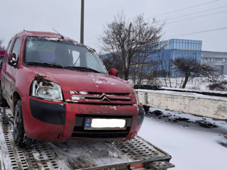 Citroen Berlingo se  vinde intreaga  sau pe piese foto 1