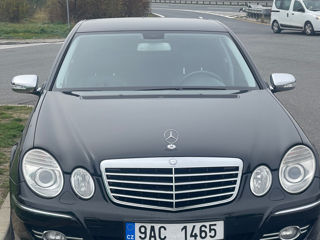 Mercedes E-Class foto 6