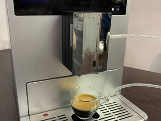 Кофемашина Melita CL со встроенной кофемолкой и автоматическим капучино foto 5