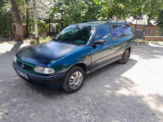 Opel Astra foto 4