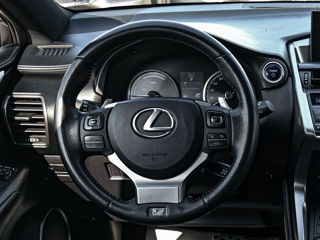 Lexus NX Series foto 11