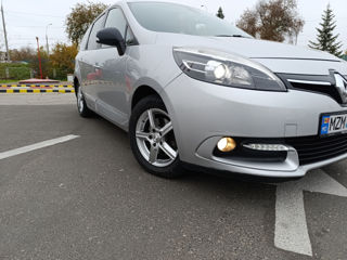 Renault Grand Scenic foto 4