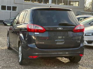 Ford Grand C-MAX foto 4