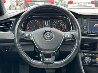 Volkswagen Jetta foto 11