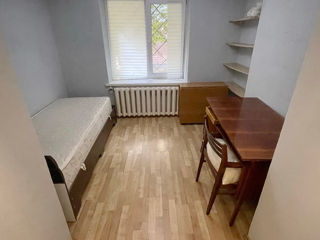 Apartament cu 2 camere, 73 m², Buiucani, Chișinău foto 4