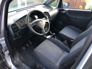 Opel Zafira foto 5