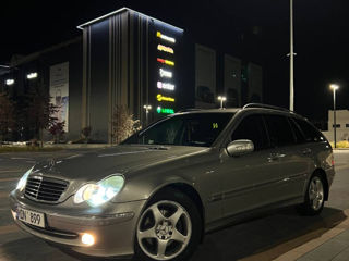 Mercedes C-Class