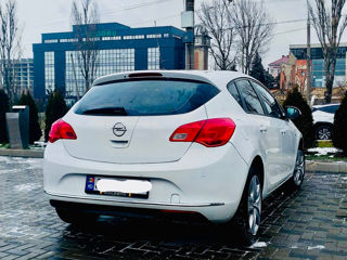 Opel Astra foto 4