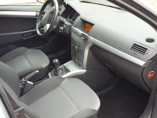 Opel Astra foto 9